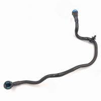 LR035628 Kuro aušintuvo žarna (išėjimo) (RR Sport L494, RR L405)(3.0L arba 4.4L dyzelinas)