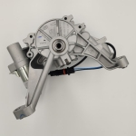 LR110501 Variklio tepalo siurblys (Defender L663, Discovery, Discovery Sport, RR L405, RR Sport L494, RR Evoque, RR Velar, Jaguar)